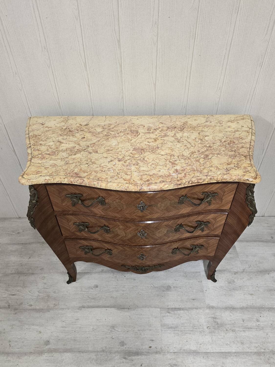 Louis XV style chest of drawers in rosewood