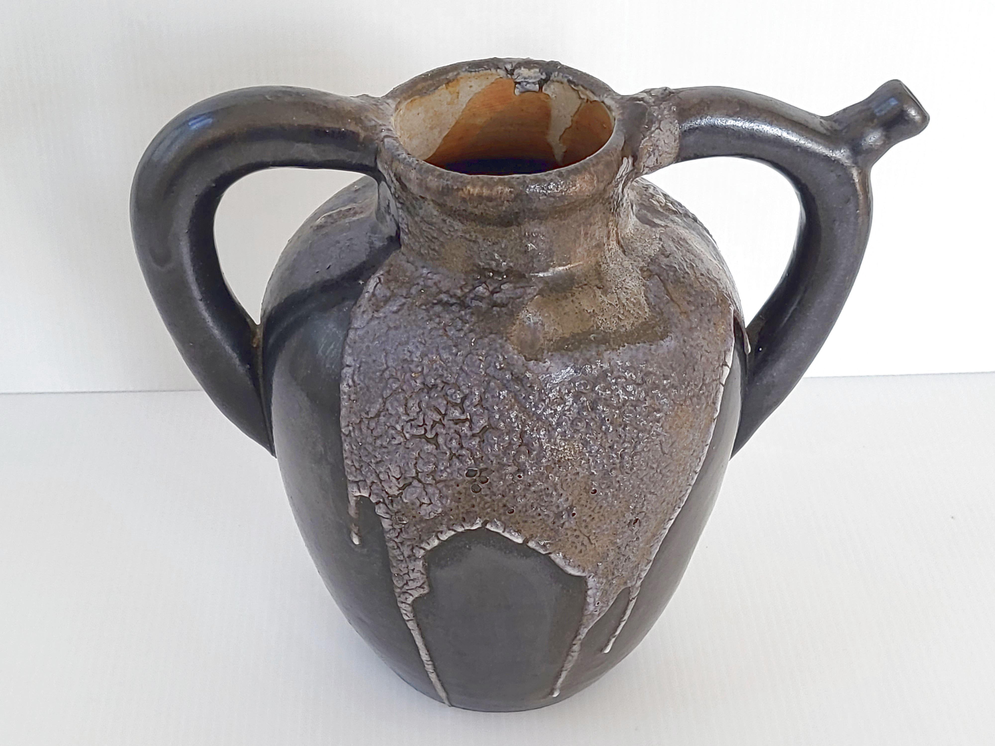 Art Deco vase by Léon Pointu