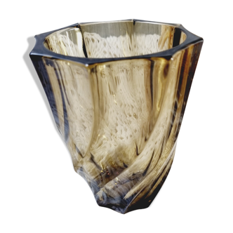 Vase in molded glass mocha What