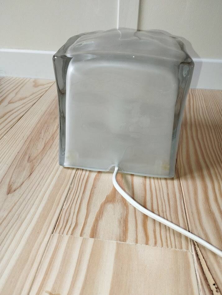 Ikea Iviken lamp with ice effect – iconic design from the 2000s