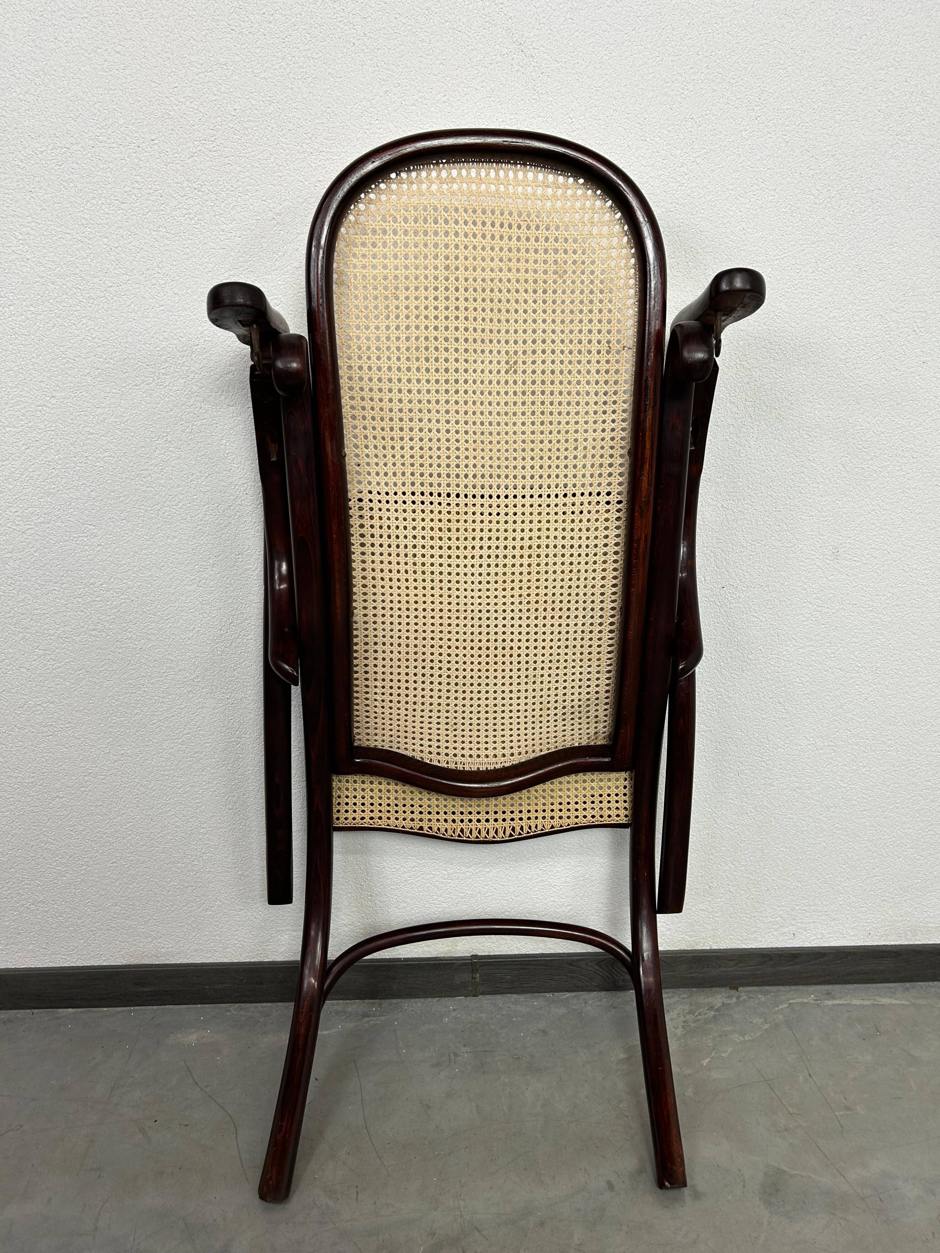 Chaise longue pliante très rare n°1 par Thonet