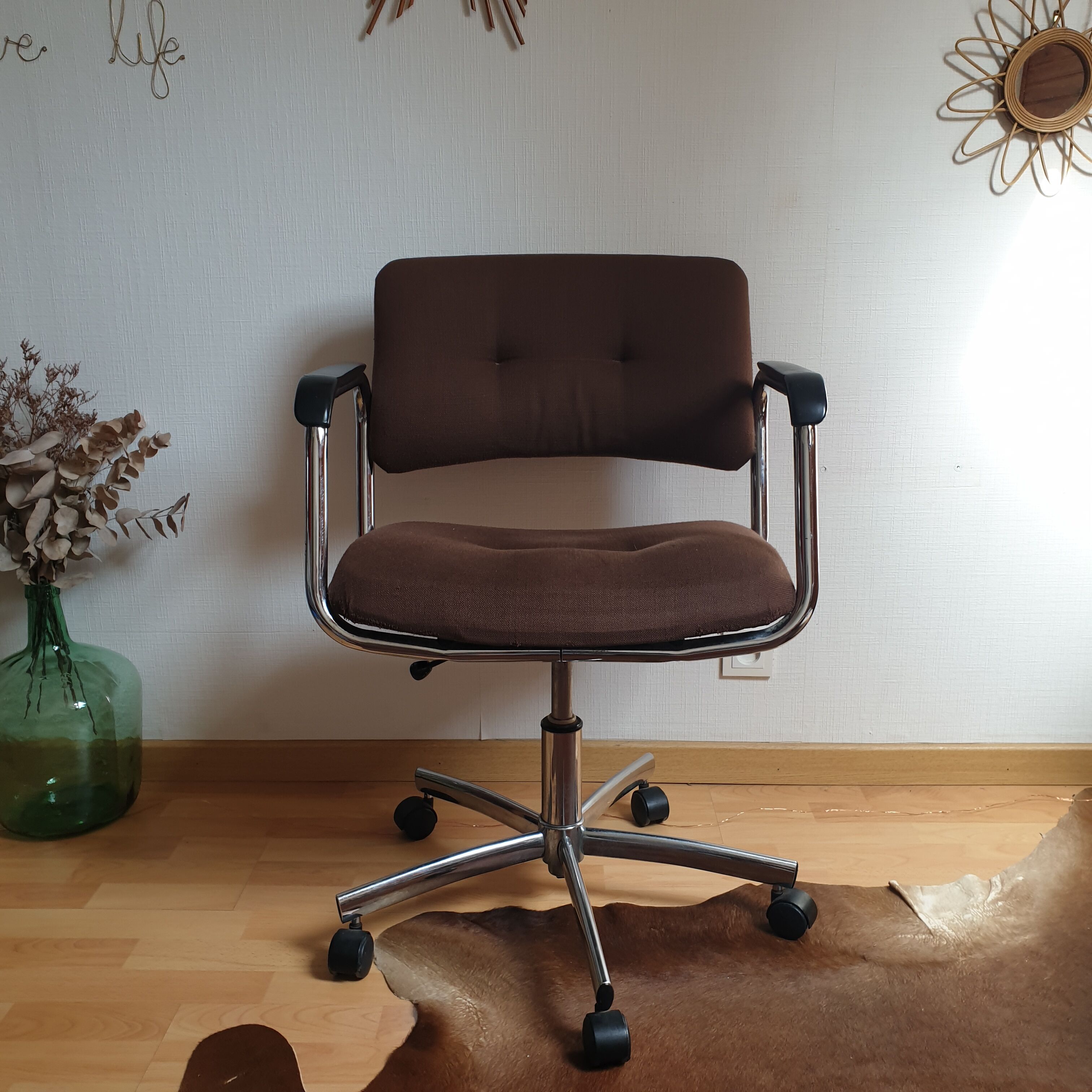 Vintage Strafor office armchair 60s