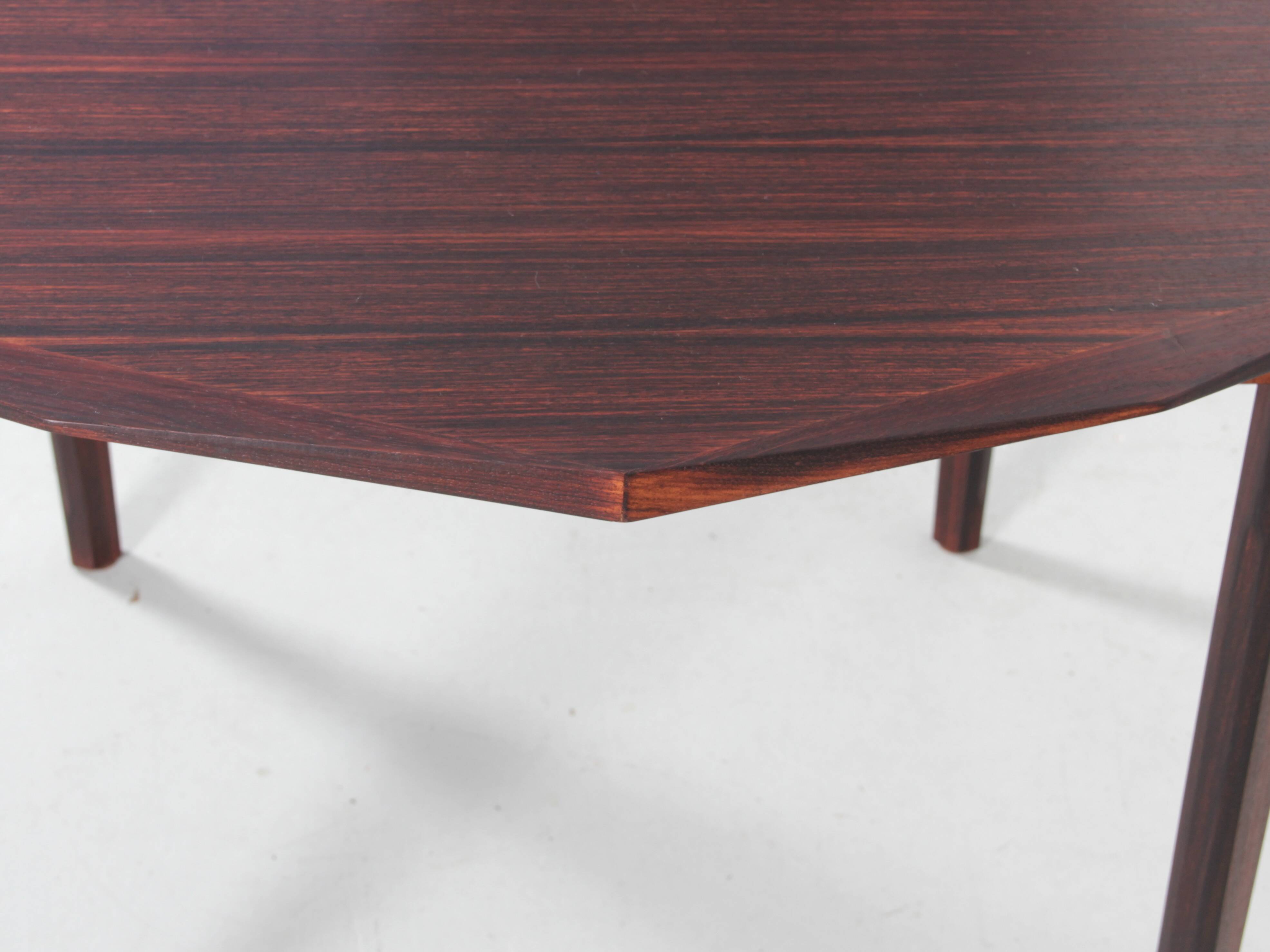 Rio rosewood dining table for 4/8 people.