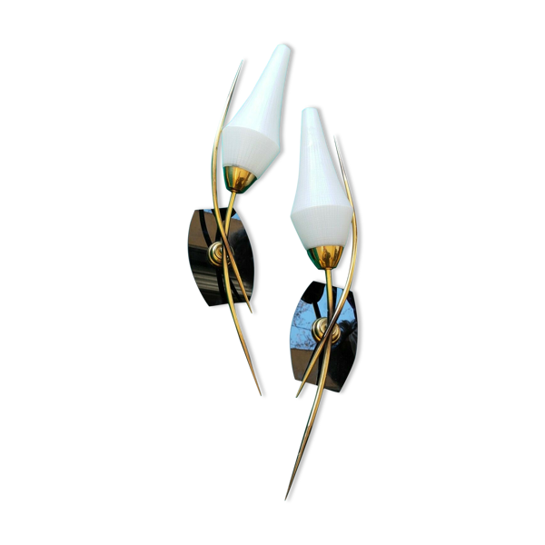 Paire d'appliques 1950 verre laiton et opaline noire — Beyit