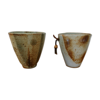 Set of two enamelled sandstone vases, by Franco Agnese