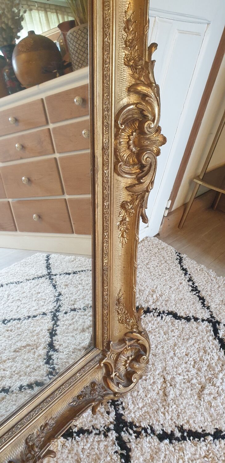 Golden mirror 116 x 97