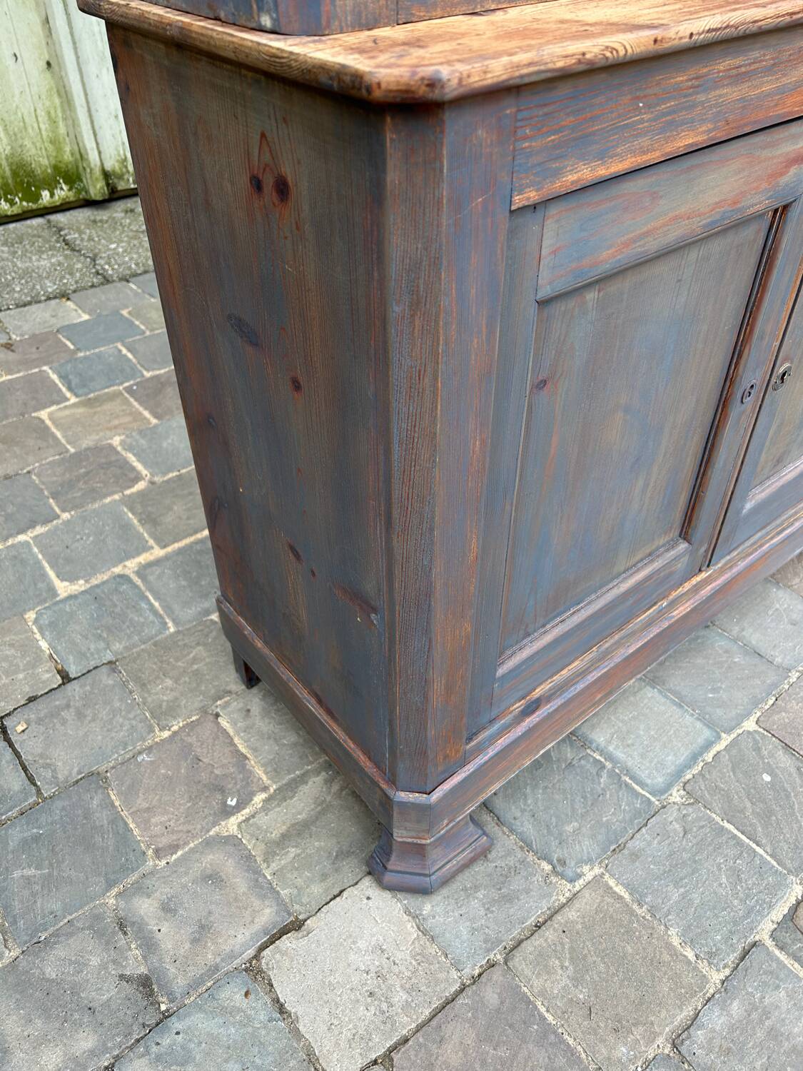 Small antique dresser in gray wood color