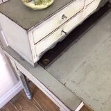 Desk happiness of the day 19th century