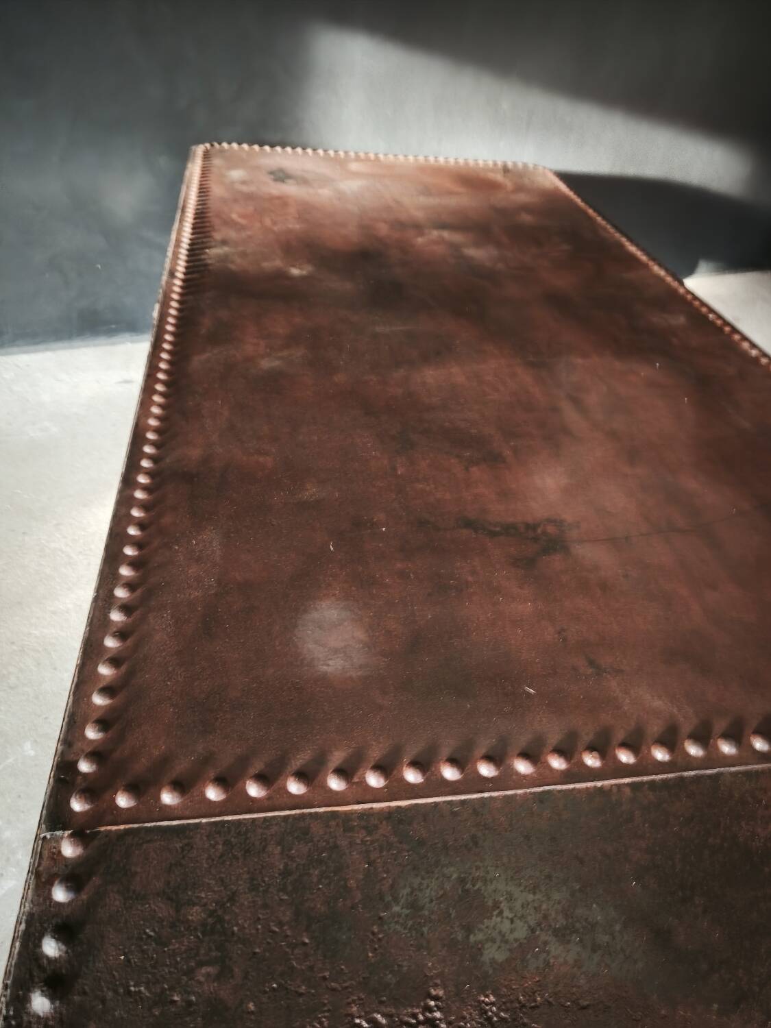 Riveted industrial table