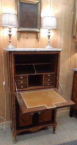 Secretary of Lady in marquetry XVIII th