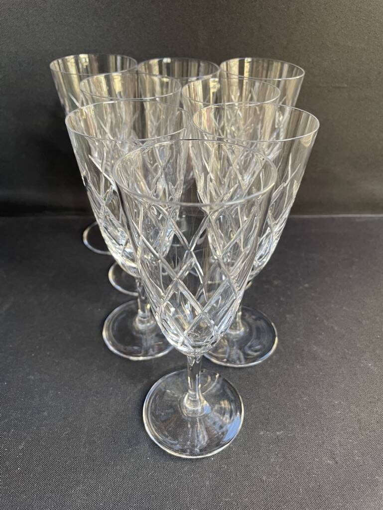 8 champagne flutes - cut crystal – cristalleries royales de champagne