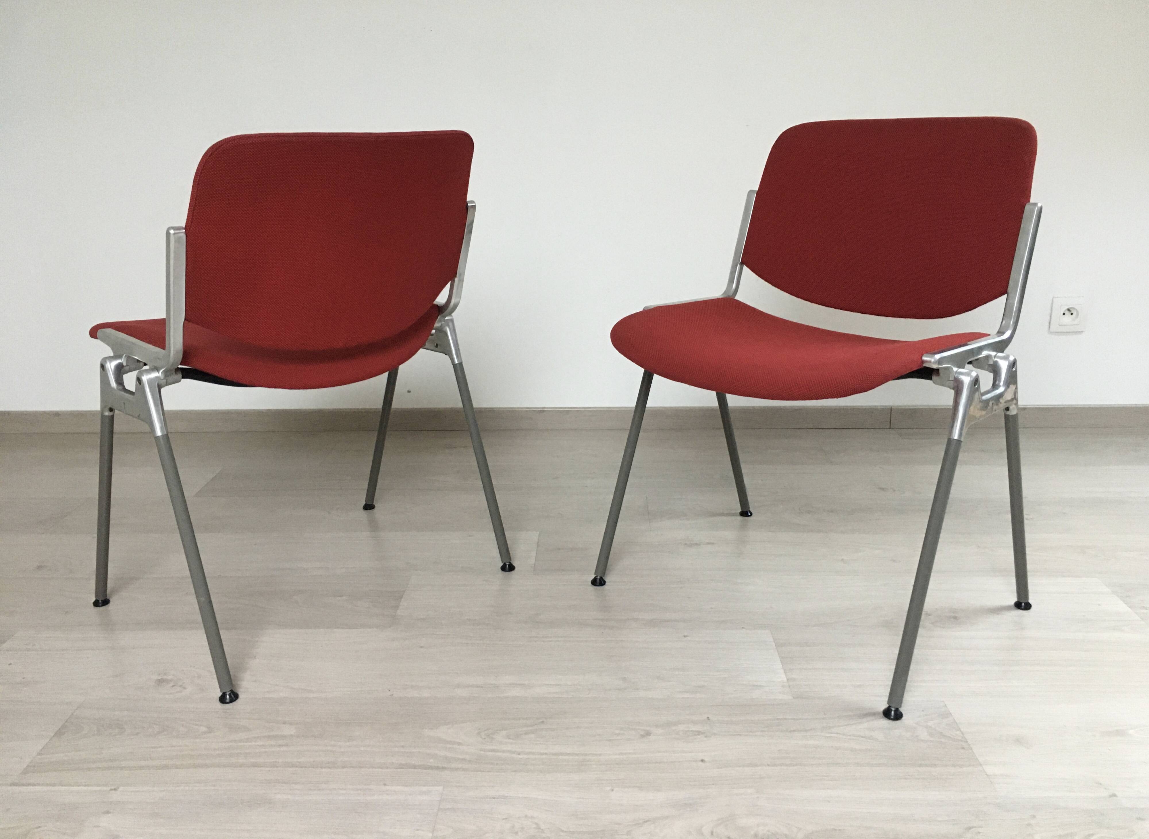 Set of 2 DSC 106 Giancarlo Piretti chairs produced by Castelli, 1970s