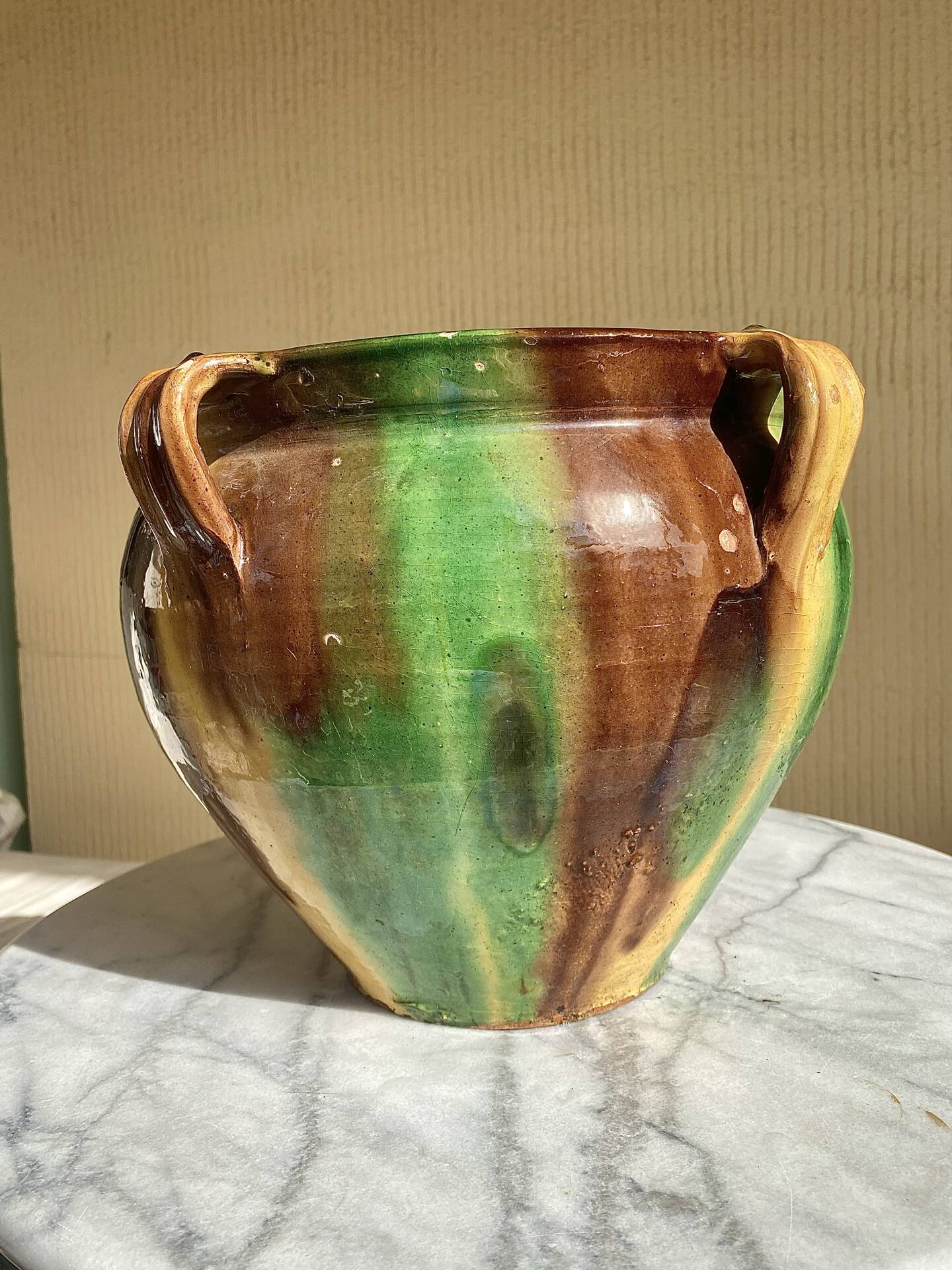 Ancient glazed terracotta pot from the 19th century, south-west France.