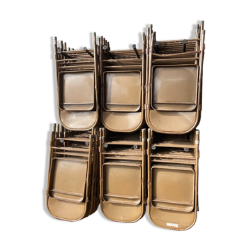 Chaises pliantes en métal
