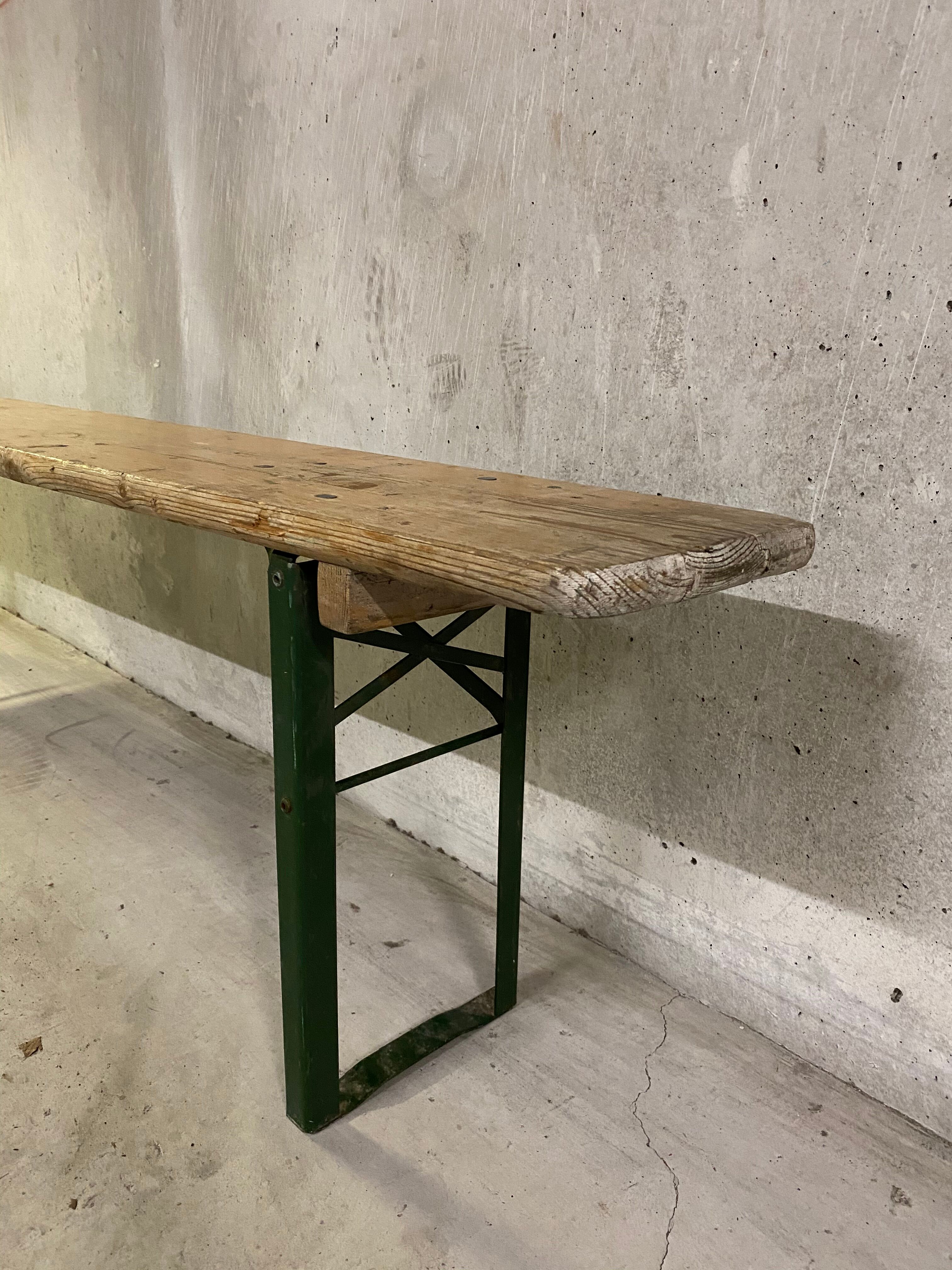 Guinguette bench