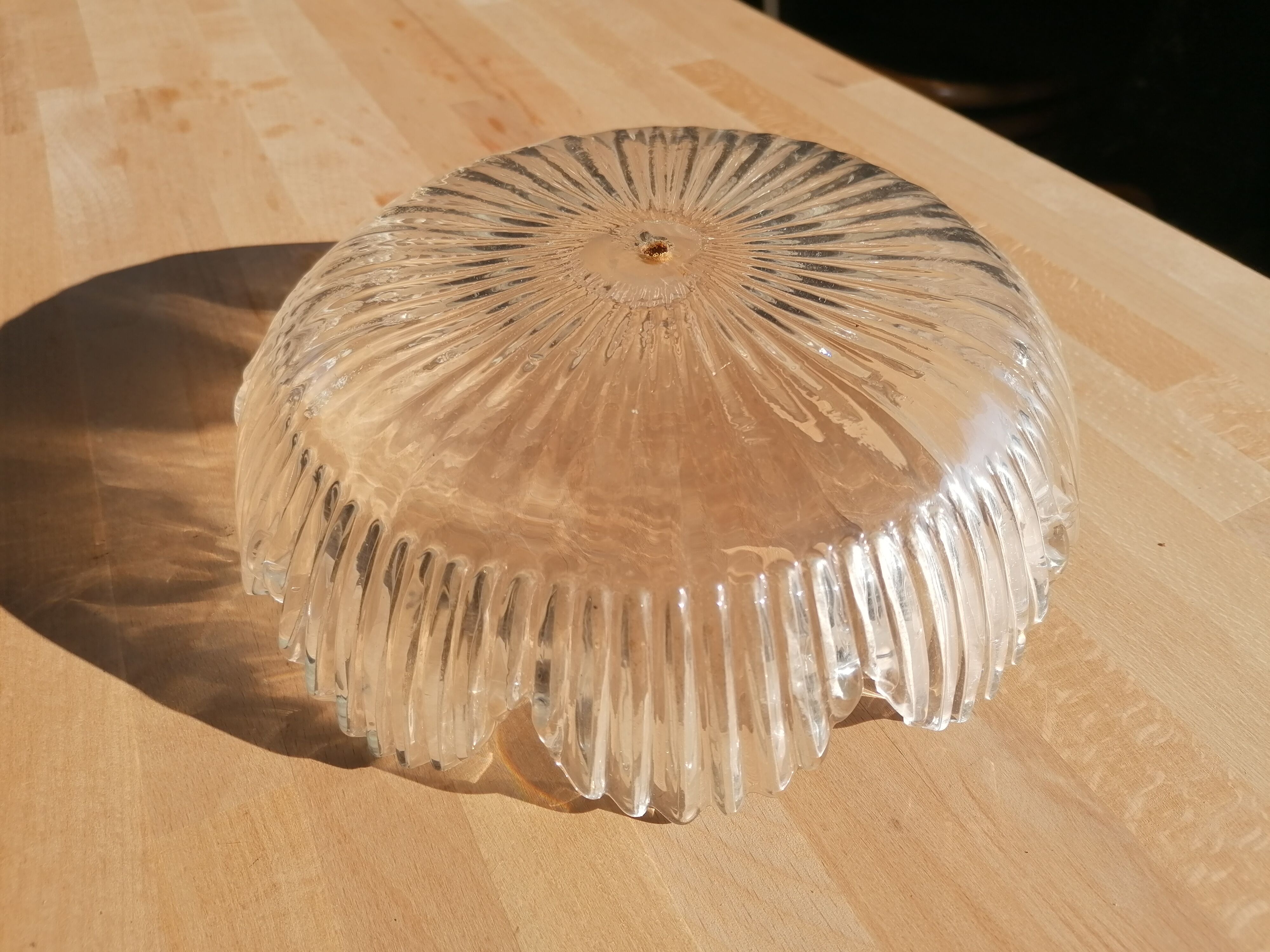 Tulip suspension in vintage holophanous glass