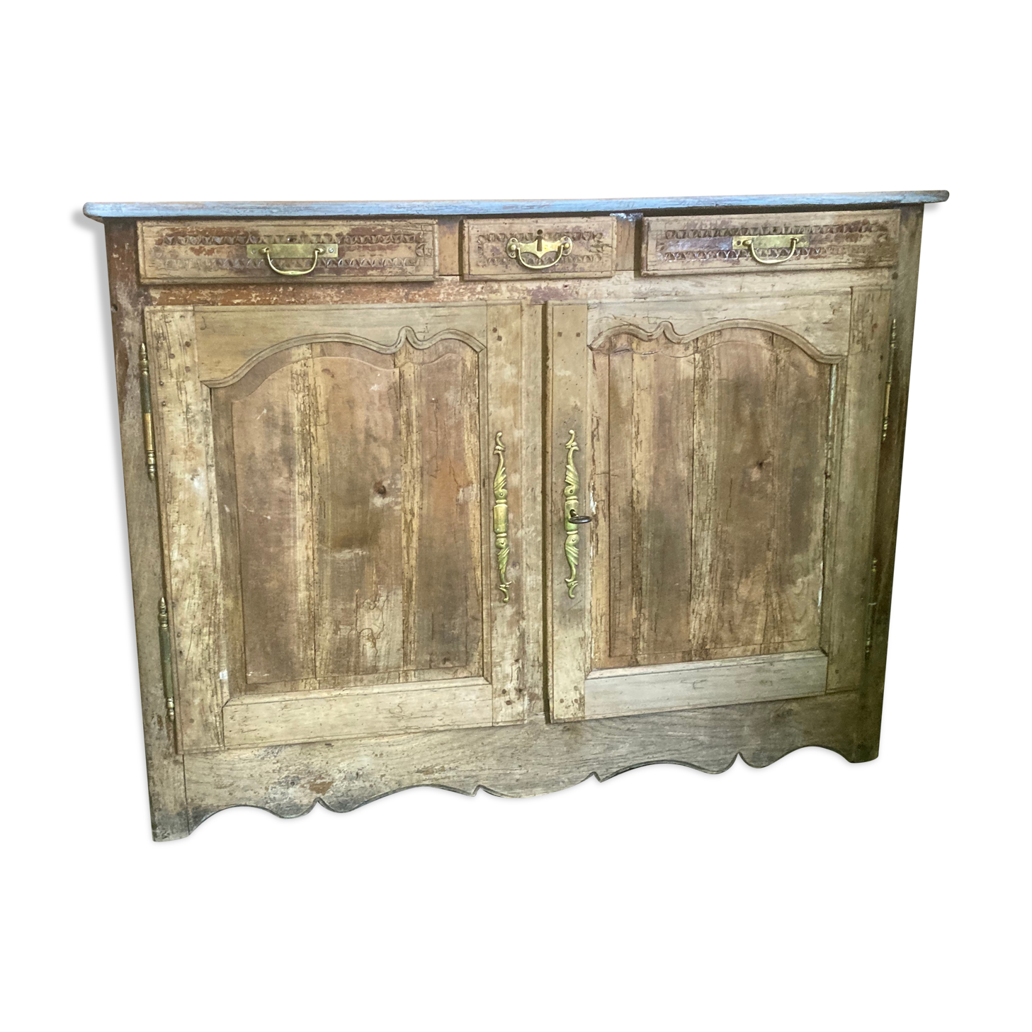 Buffet 18 th raw wood