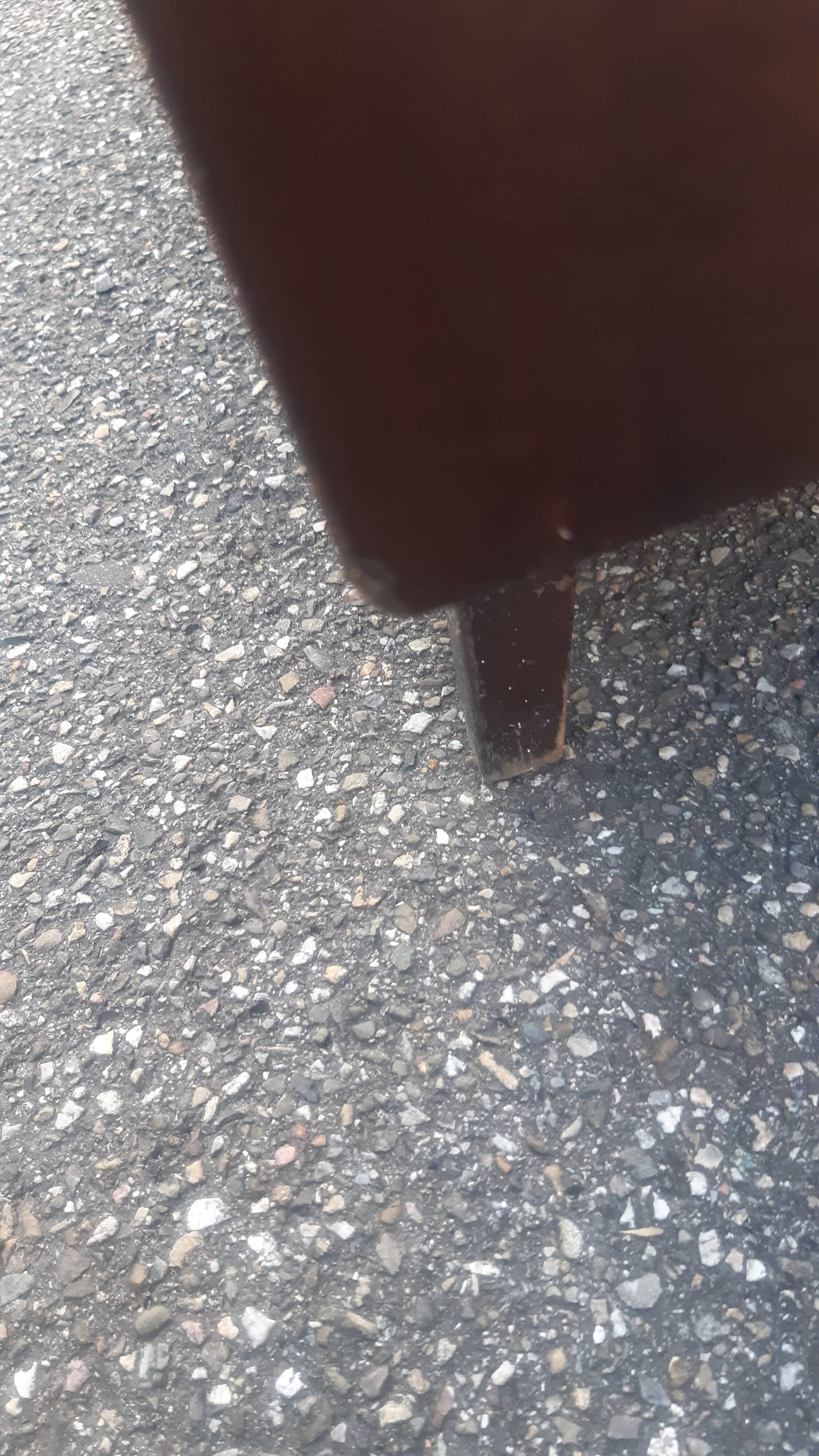 Meuble vintage pieds compas