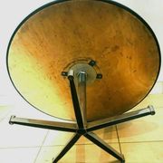 Table basse des années 50 piétement chrome XX siècle