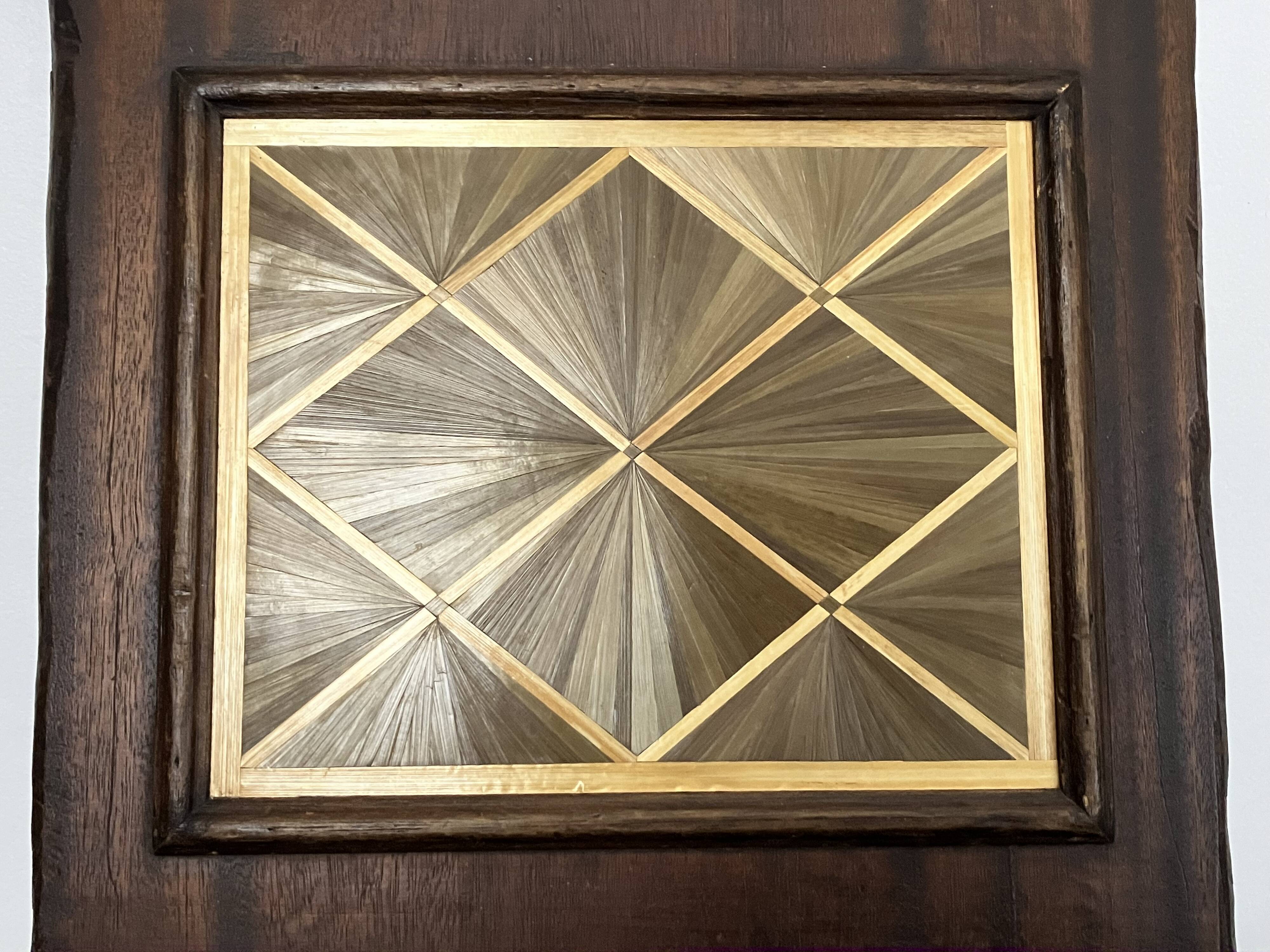 Wall shelf, straw marquetry