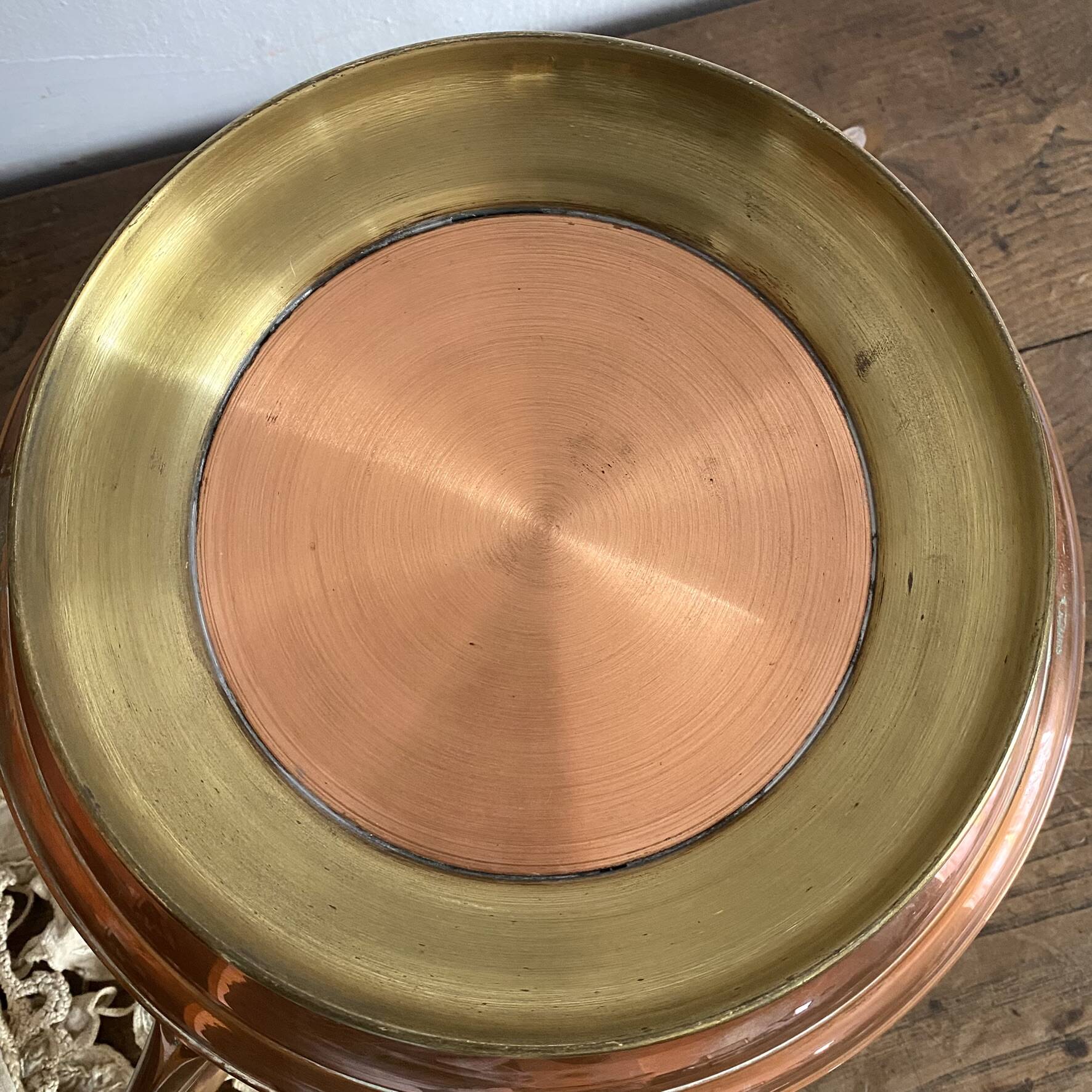 Large amphora or vintage planter in copper and brass
