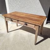 Farm table
