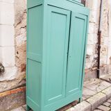 Parisian wardrobe patina green "favourites"