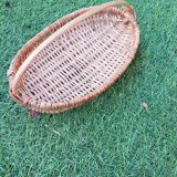 Flat wicker basket