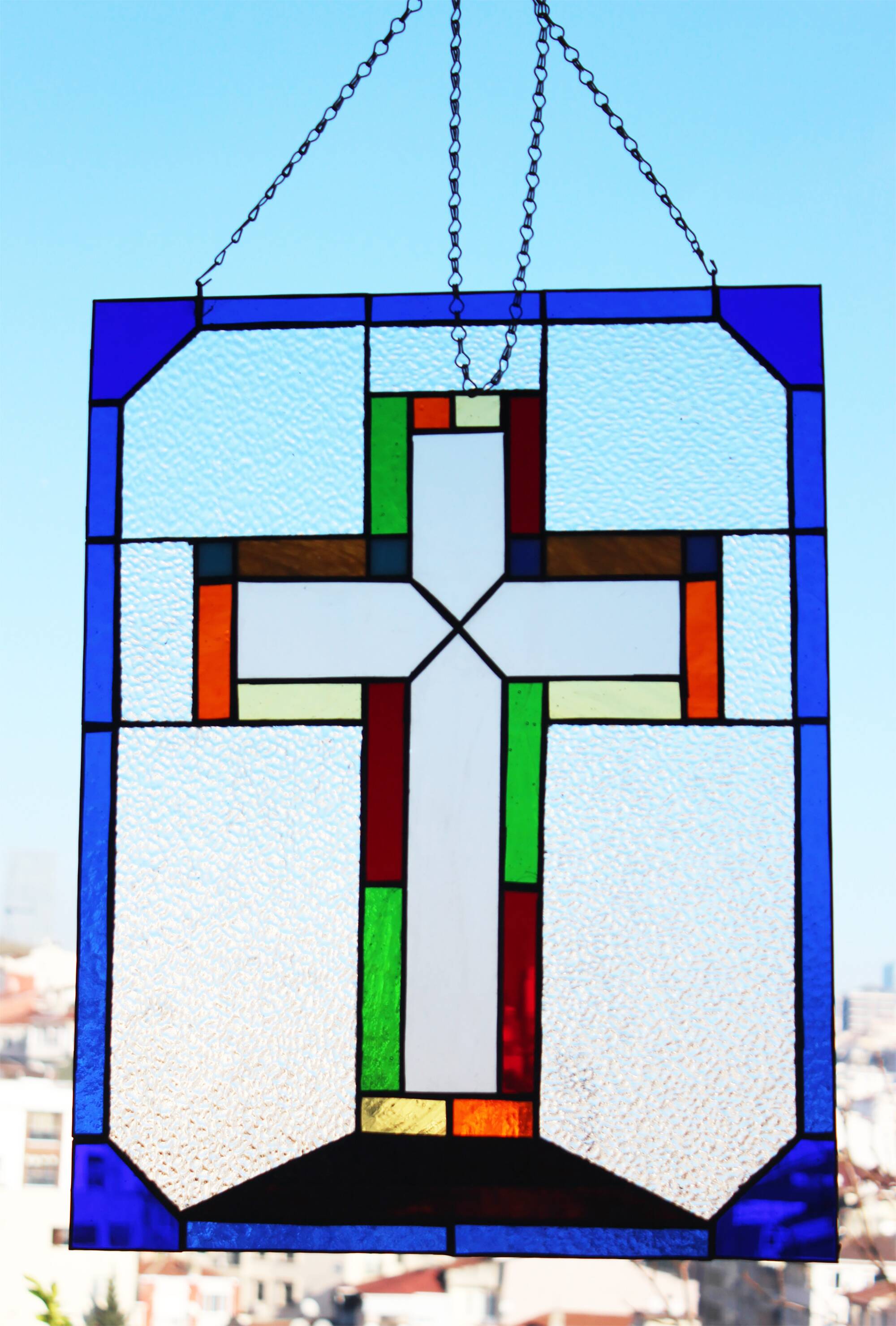 Vitrail décoratif Croix – Verre coloré fait main, 40 × 60 cm