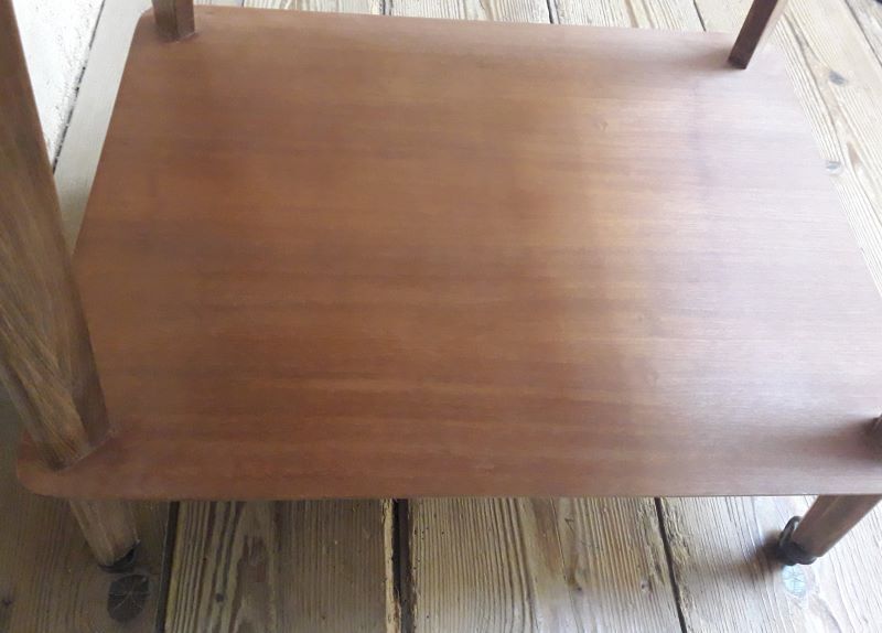 Table served legs compass with wheels 1950s