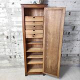 Armoire étroite, colonne de rangement