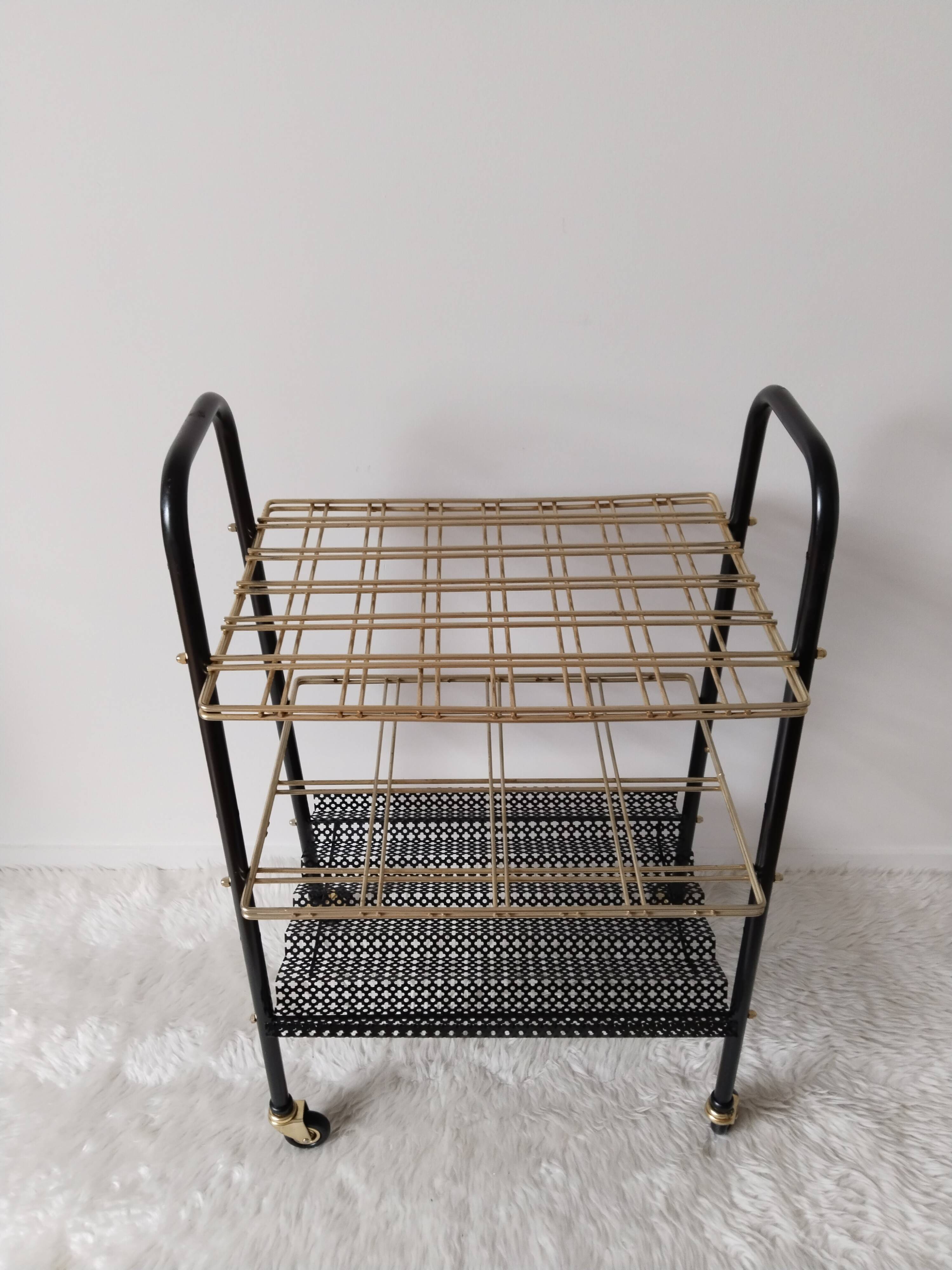 Table porte vinyles, porte électrophone, tourne-disques, porte-revues années 50, style Mategot