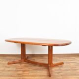 Table basse en teck danoise du milieu du siècle par Dyrlund, années 1970
