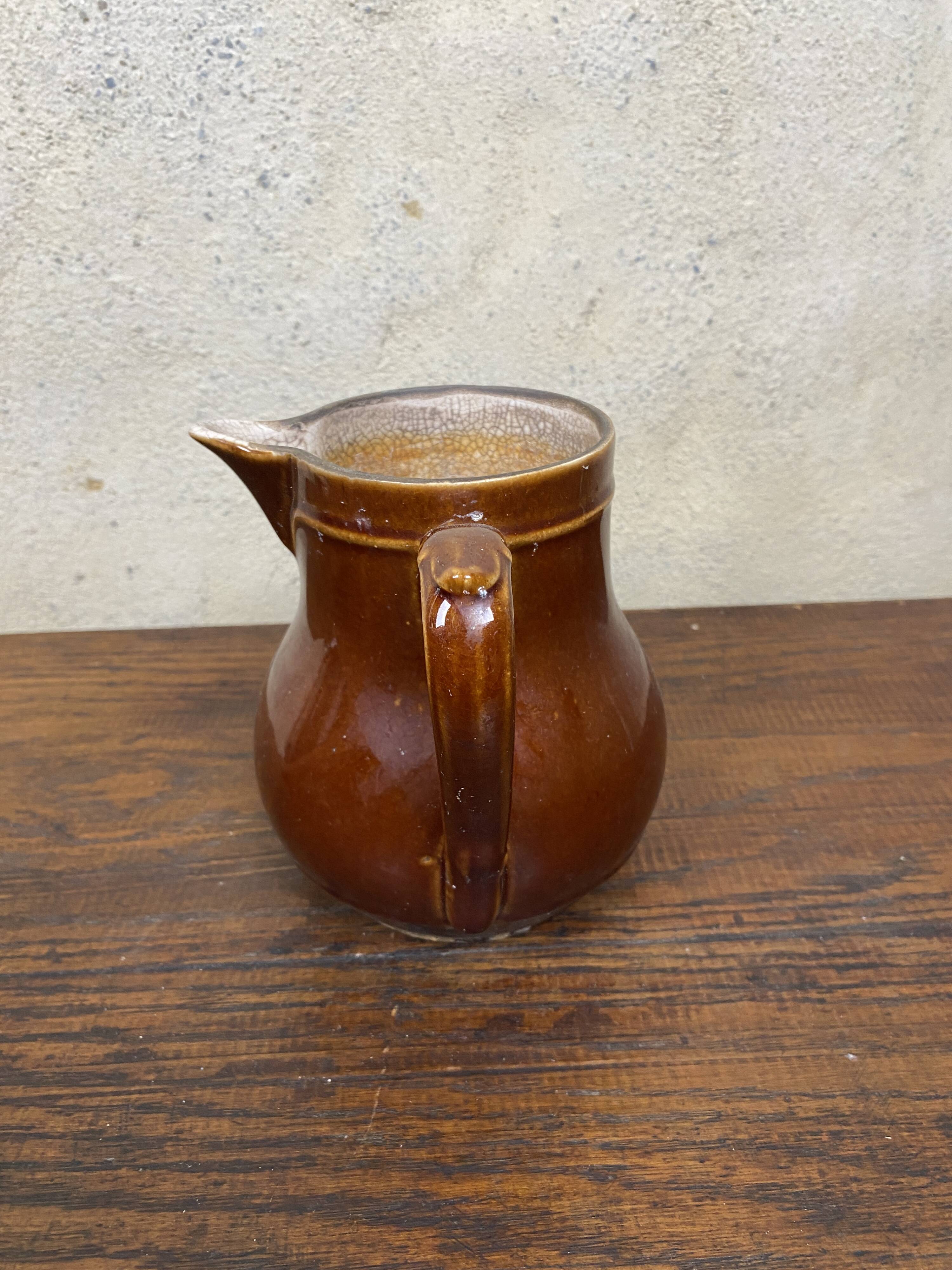 Brown farmhouse pitcher / carafe