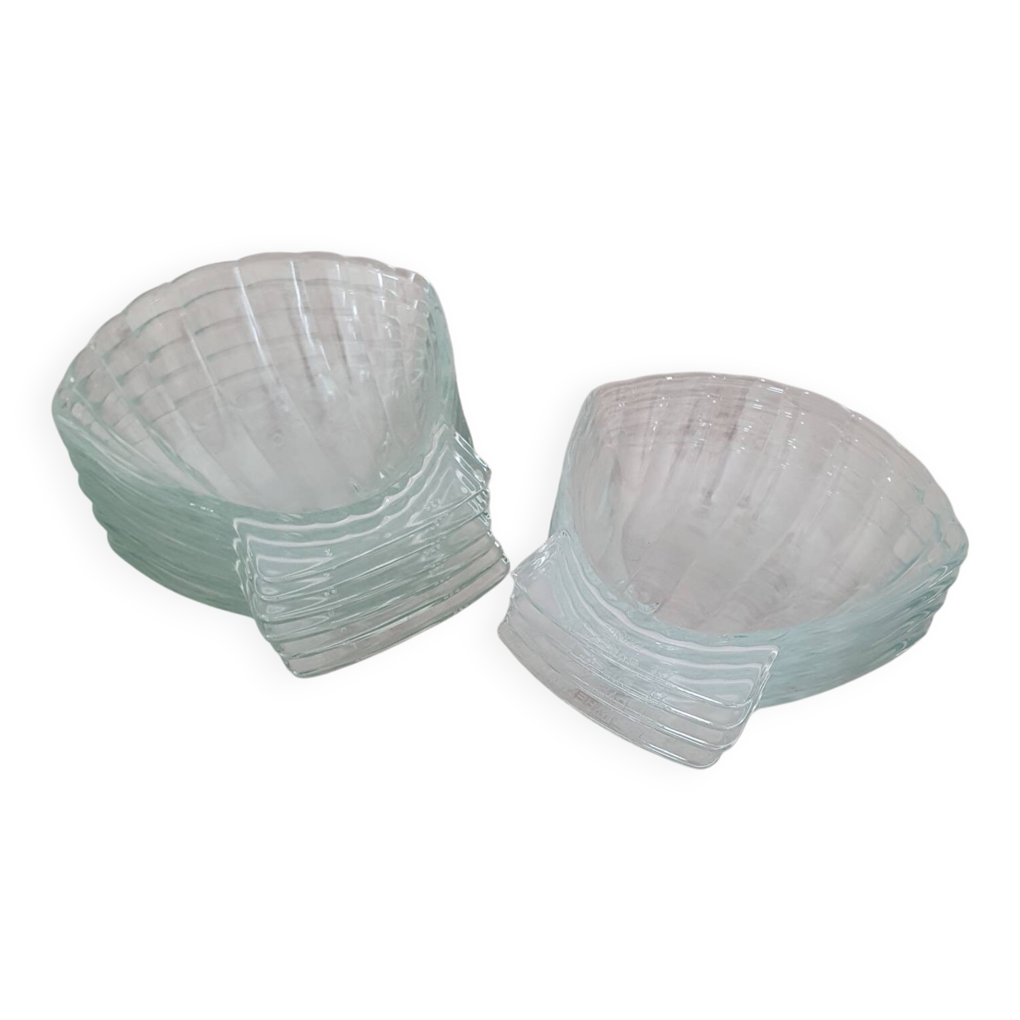 Glass scallop bowls