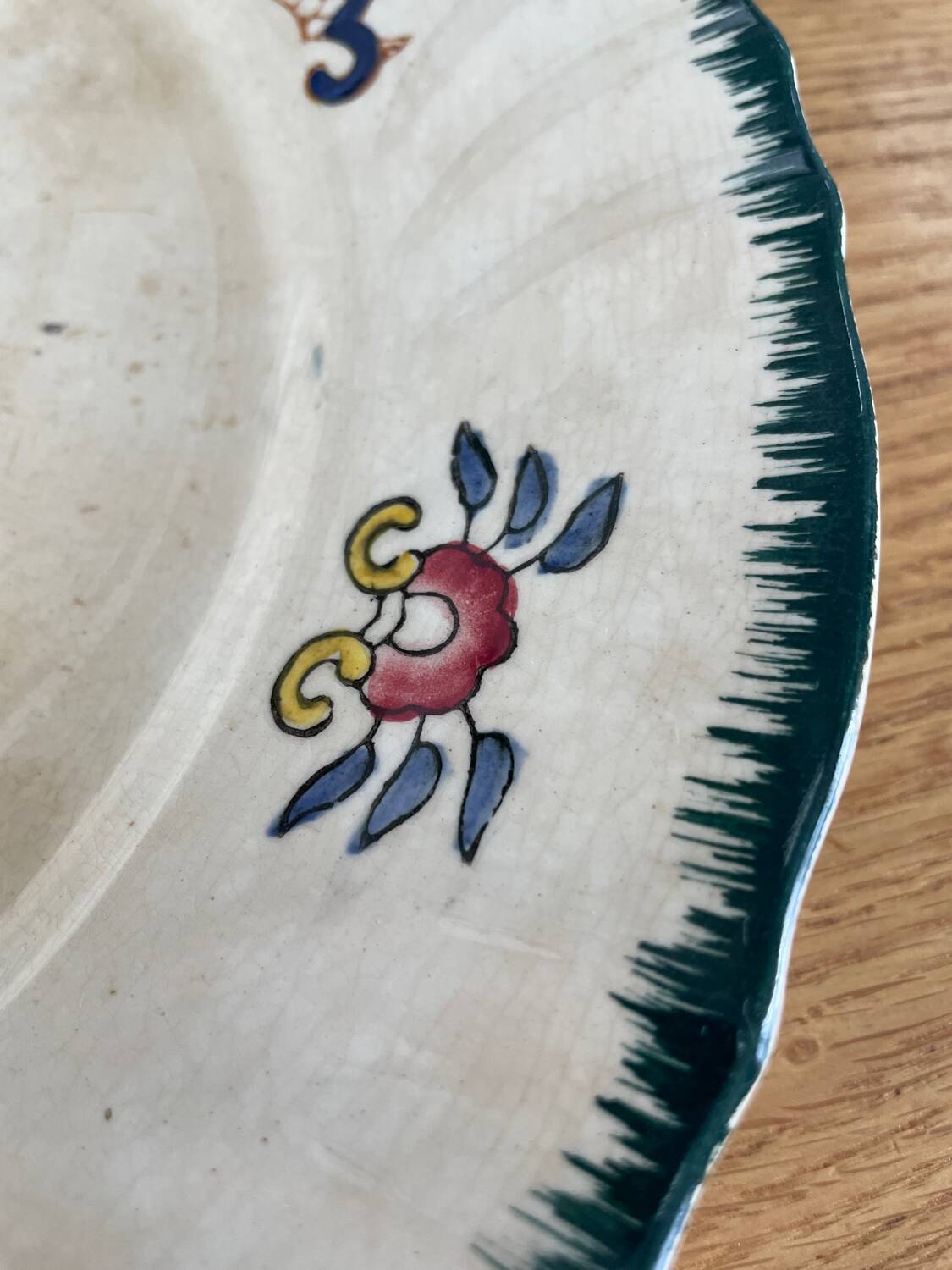 Large flat plate Longwy old Rouen