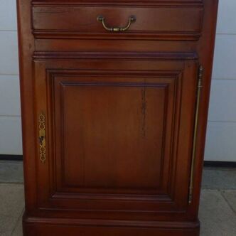 Large solid wood jam maker, an old-fashioned drawer and a door - Very good