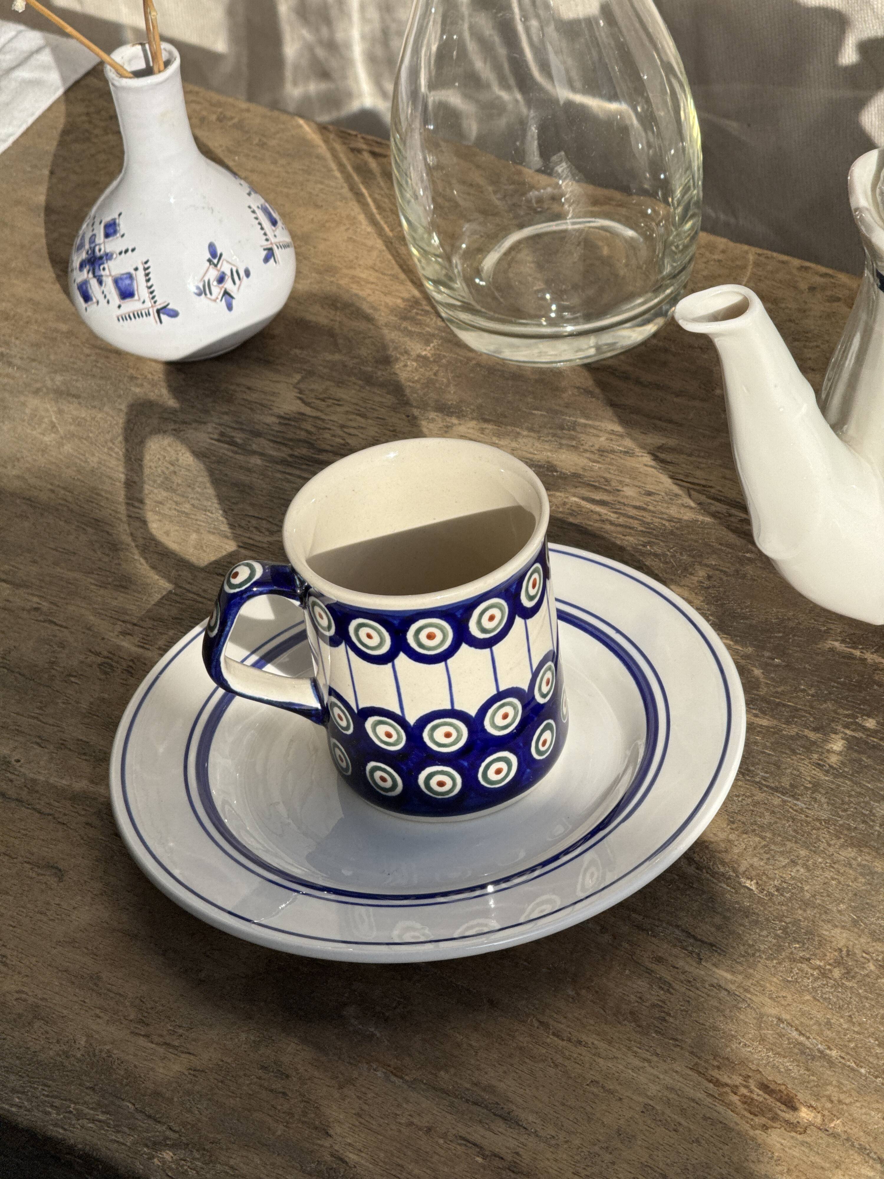 Mug en grès émaillé bleu de Bolesławiec H9,5 D11