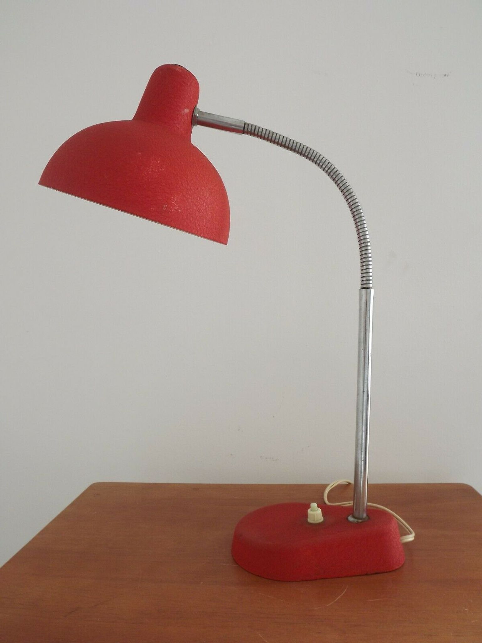 Lampe de Table Col de Cygne en Métal Rouge & Argent