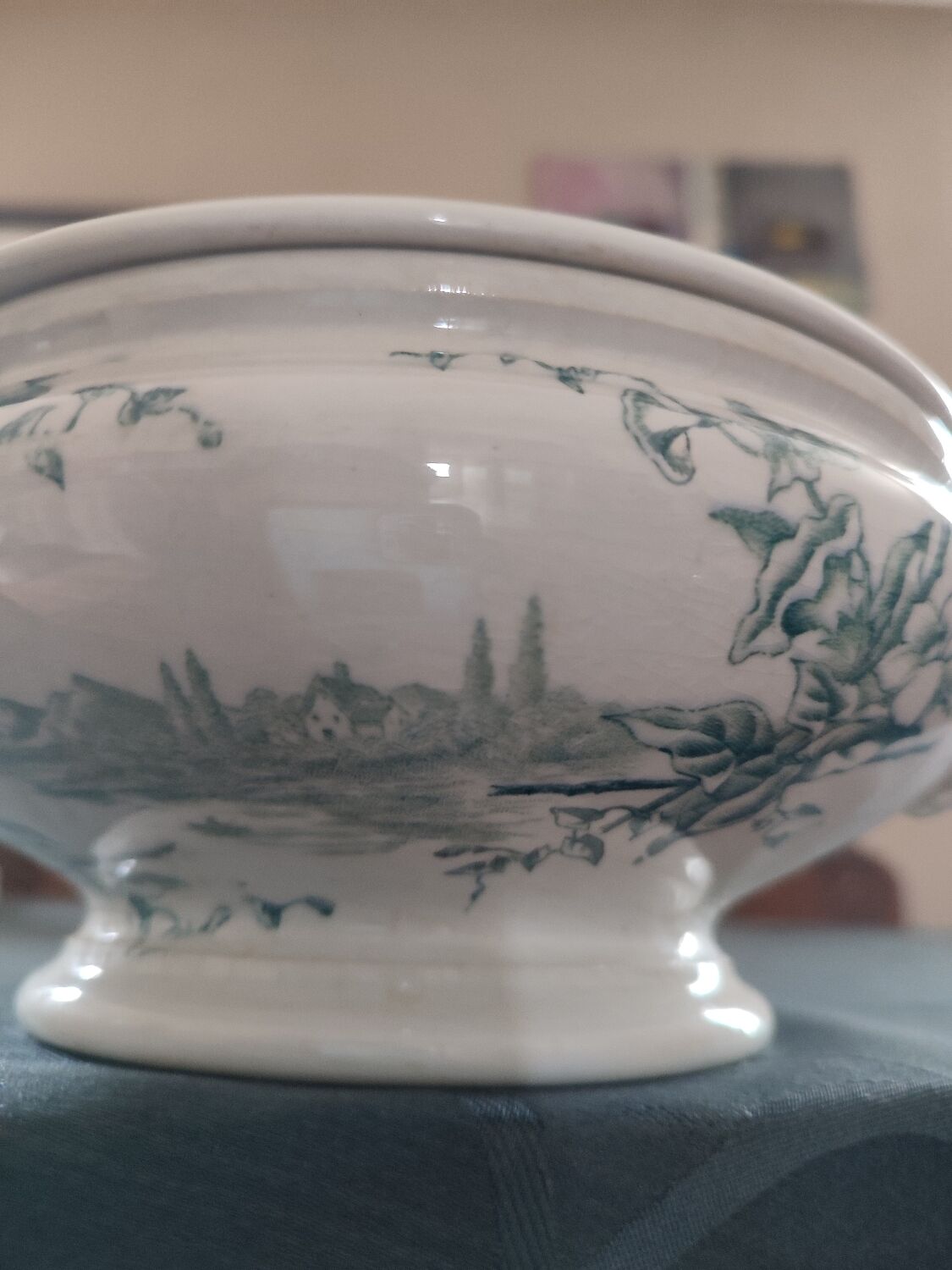 Small old tureen Terre de fer Bertin Tissier