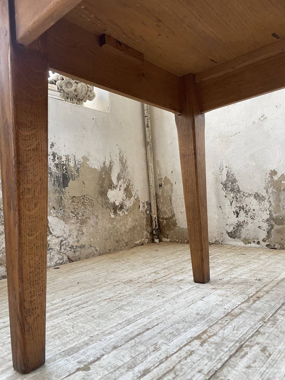 1950s round oak table