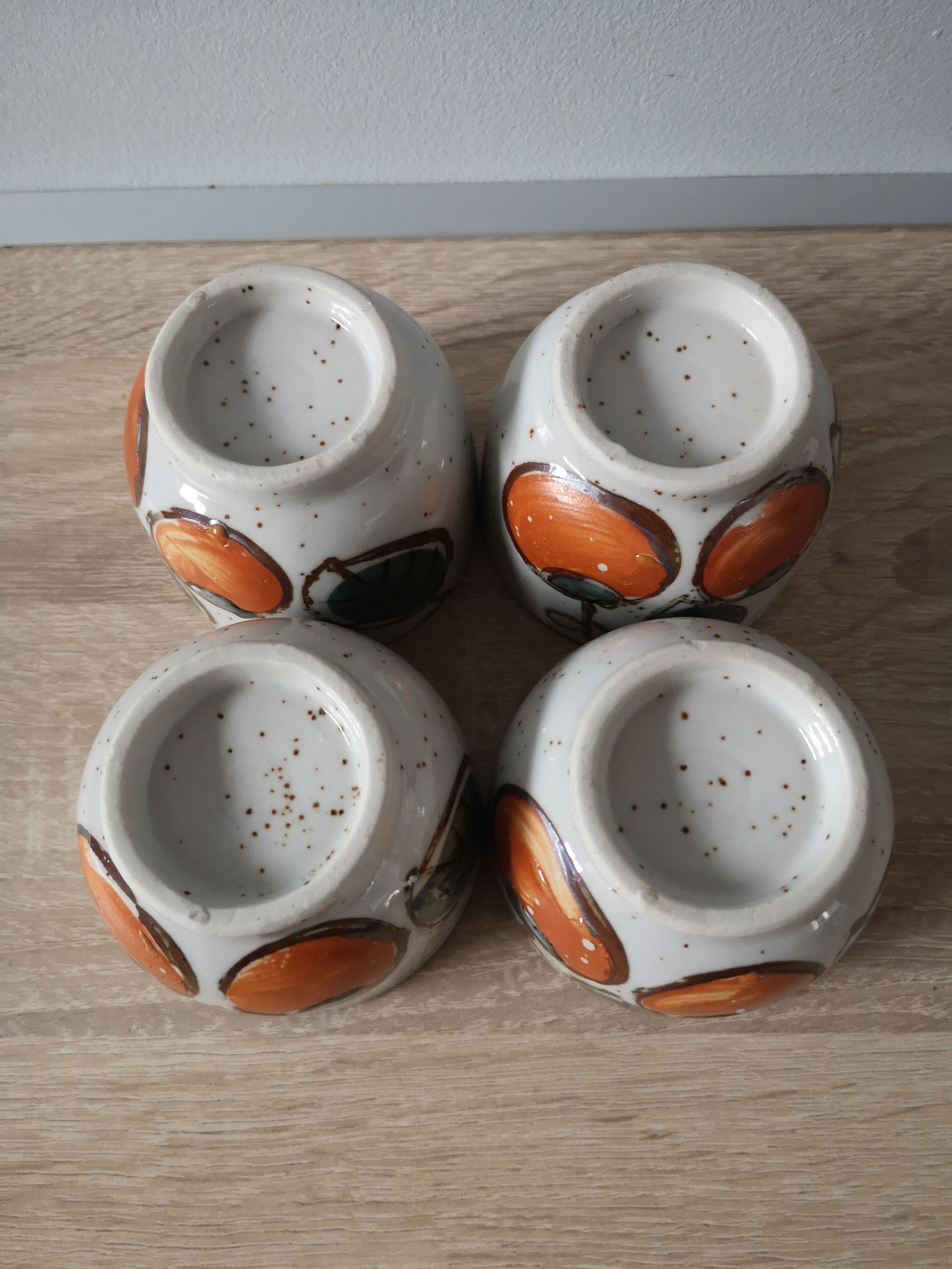 Lot of 4 vintage cups