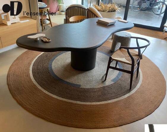 Round Elitis rug