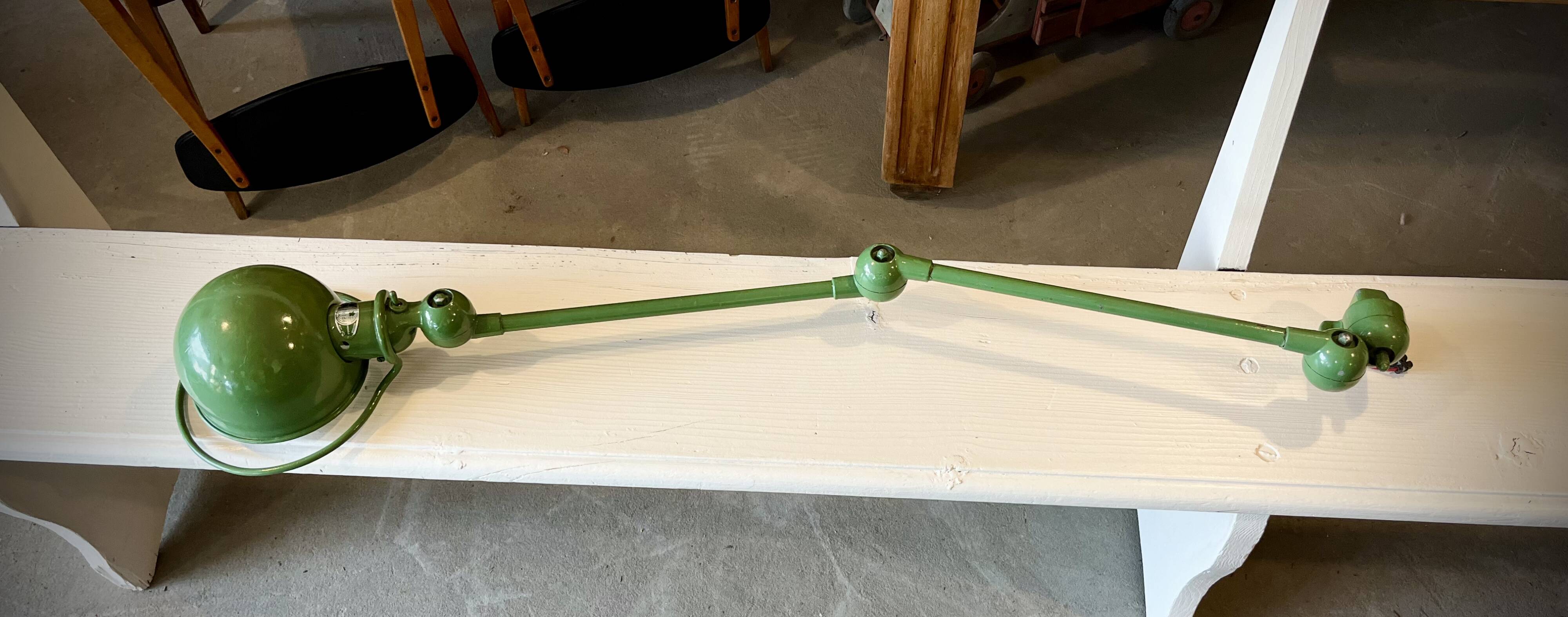 Jielde lamp with 2 arms