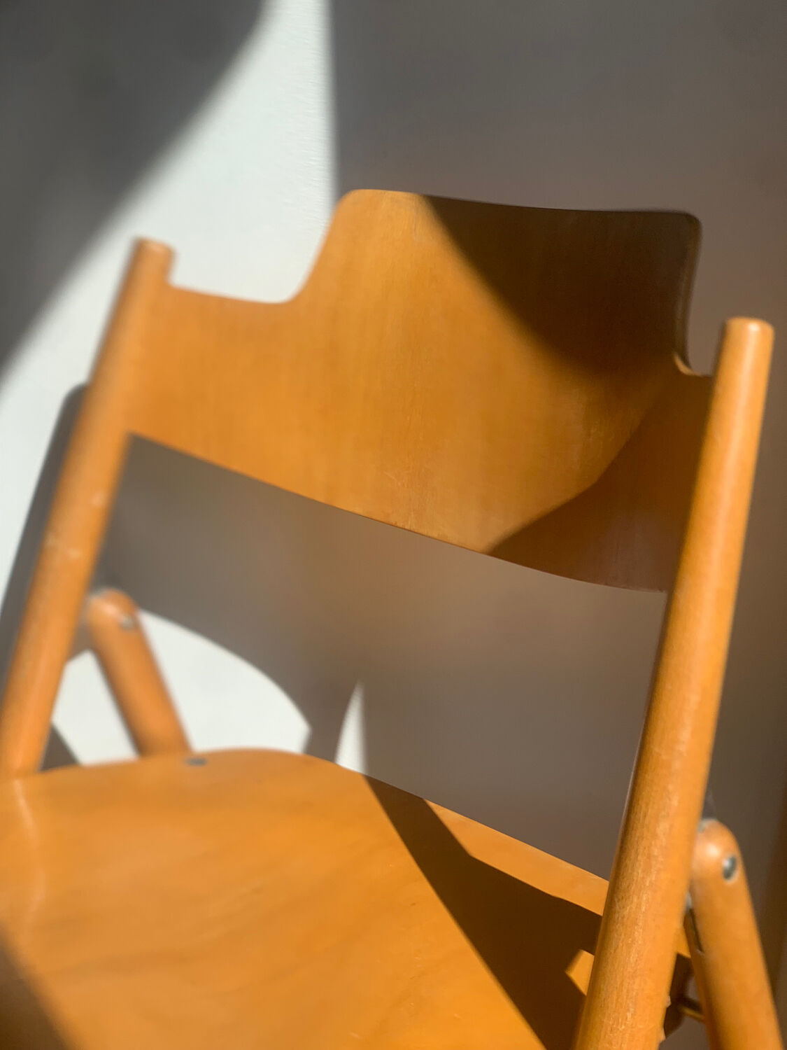 Folding chair