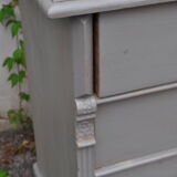English pine chest of drawers