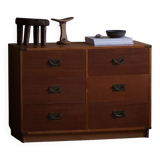 Mid-century modern Danish, a classic Oregon pine chest of drawers, 1950s.