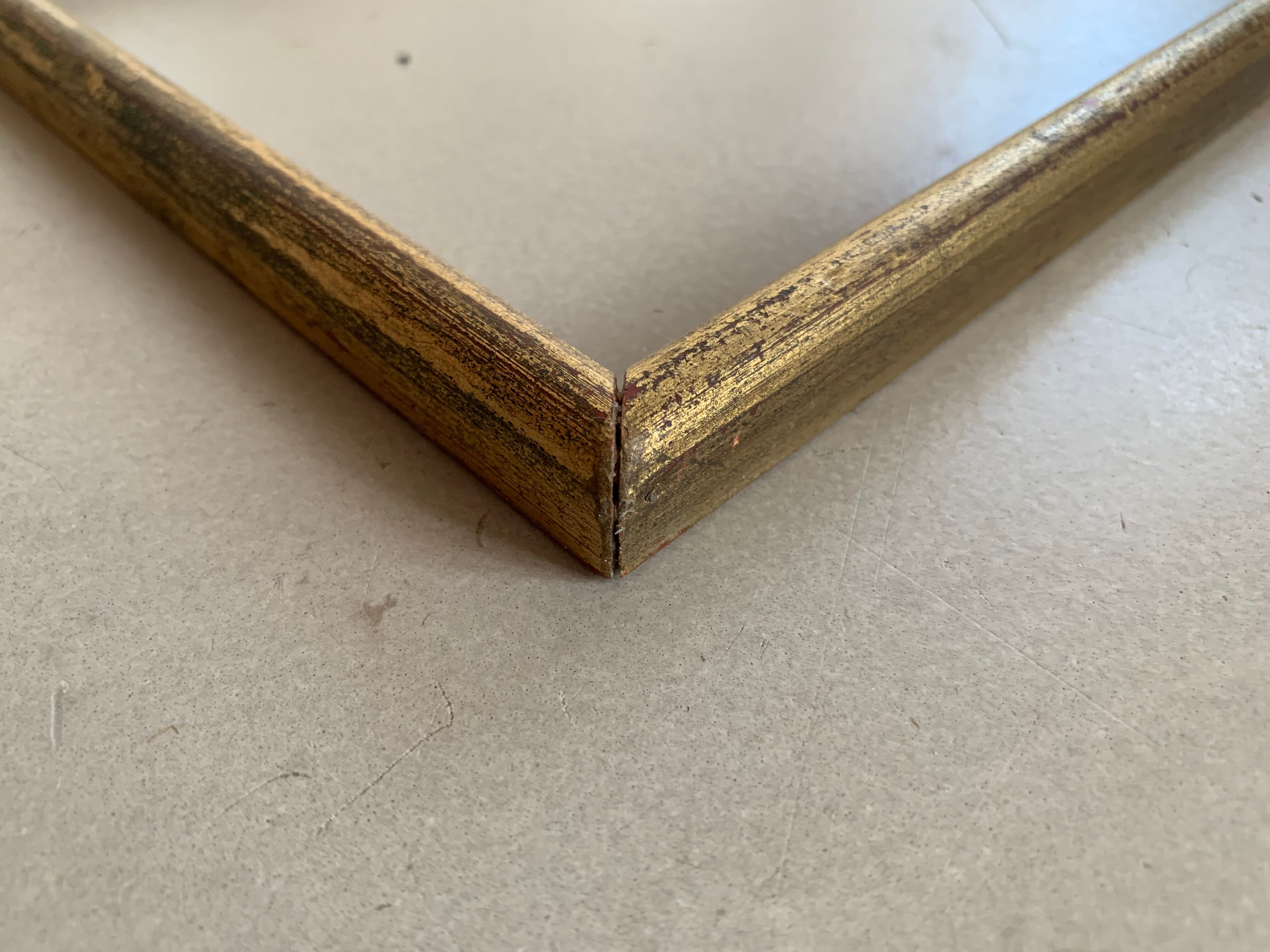 Golden frame 19x25cm