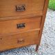 Commode des années 50 en chêne massif 3 tiroirs  pieds coniques