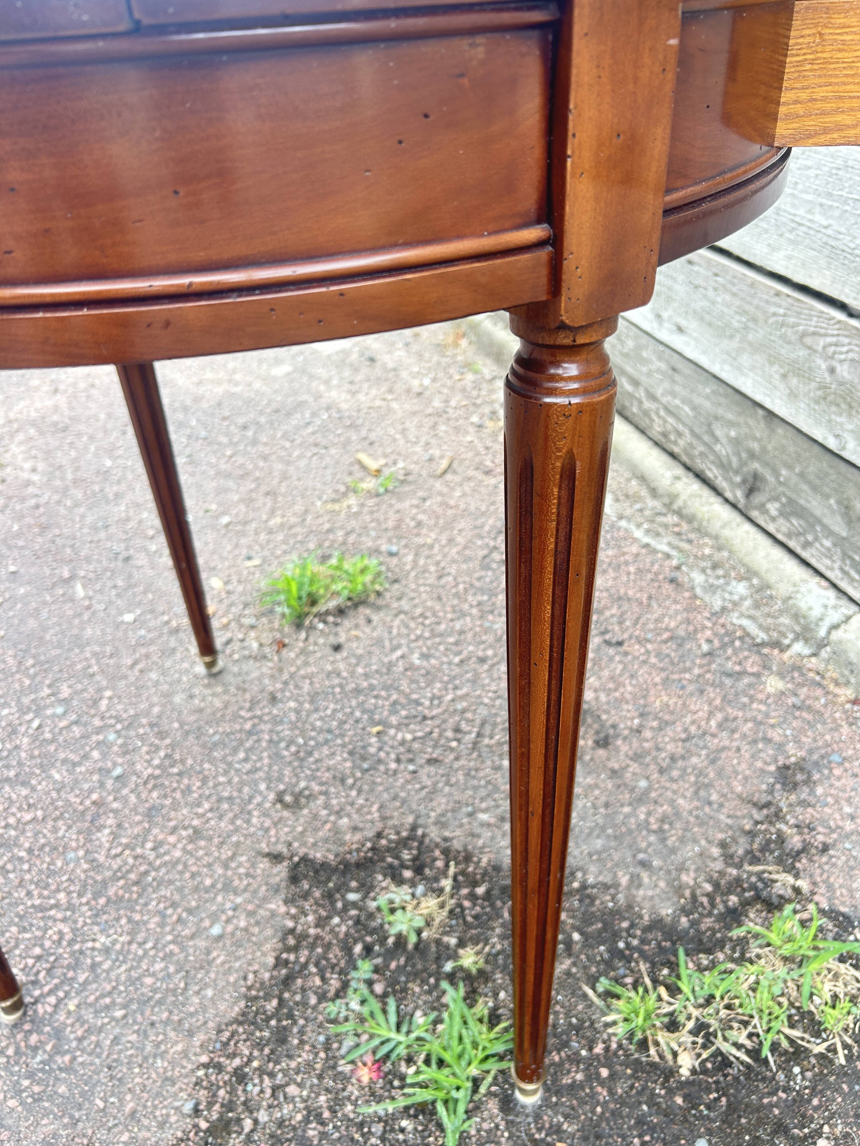 Bouillotte table in Louis XVI style